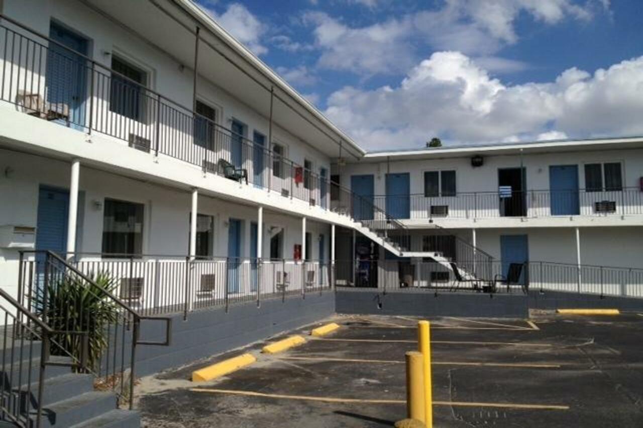 Miami Springs Inn Eksteriør billede