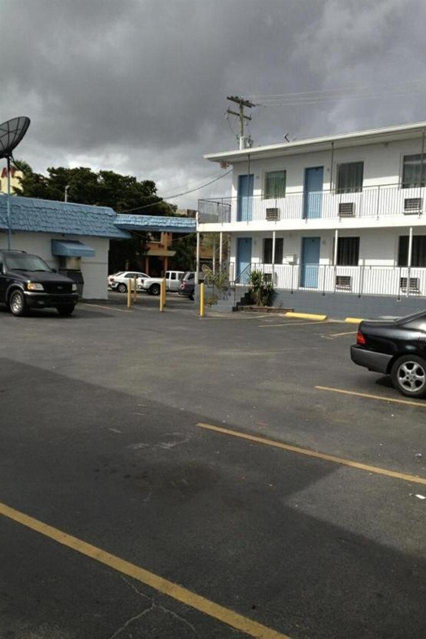 Miami Springs Inn Eksteriør billede